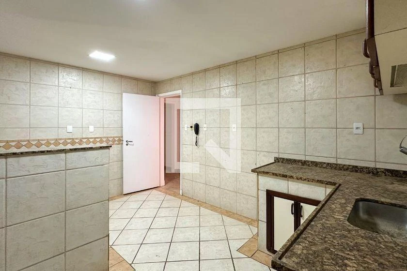 154 m² apartment with 3 bedrooms and 1 parking spot — photo 12