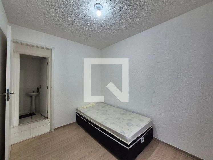 2-bedroom apartment in a building with a gym — photo 15