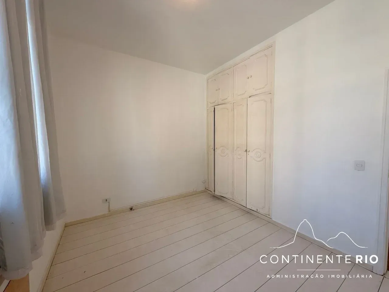 Apartment with 2 bedrooms, parking, and 24h concierge — photo 4