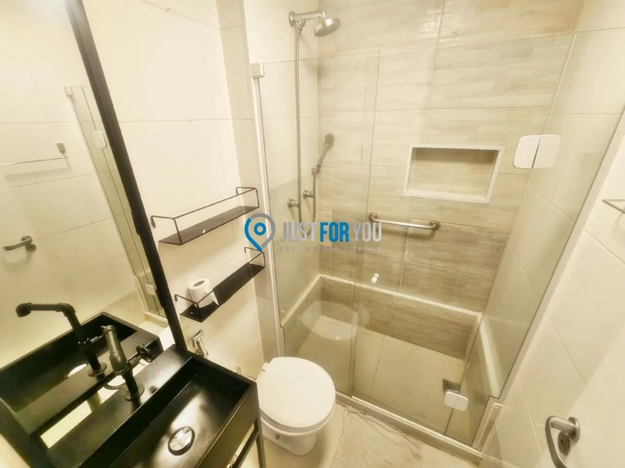 4-bedroom apartment with 3 bathrooms and 106 m² — photo 7