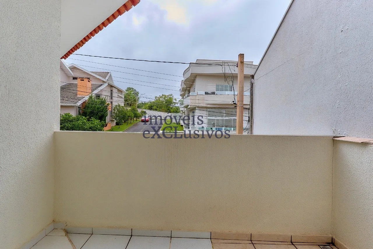 House with 3 en-suite bedrooms and 500 m², 3 parking — photo 21