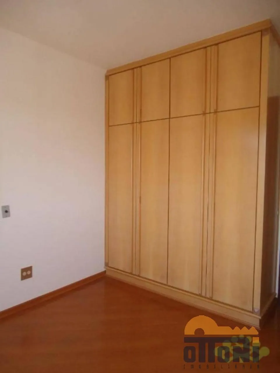 4-bedroom apartment with separate gas kitchen — photo 12