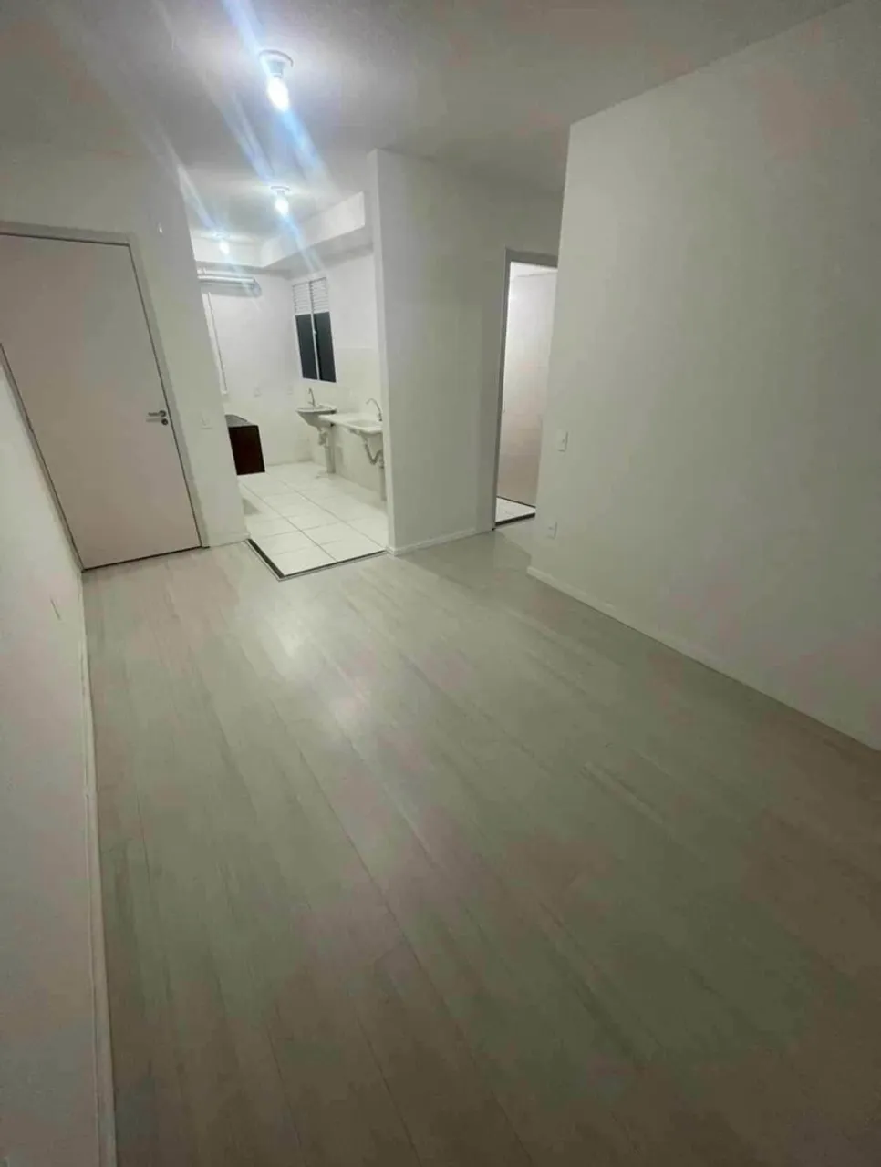 Wood or laminate floors in a 2-bedroom apartment, 50 m² — photo 5