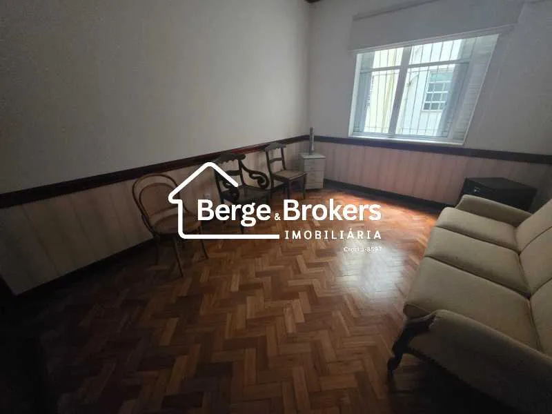 Мебльована квартира 347 м² з 4 спальнями — photo 24