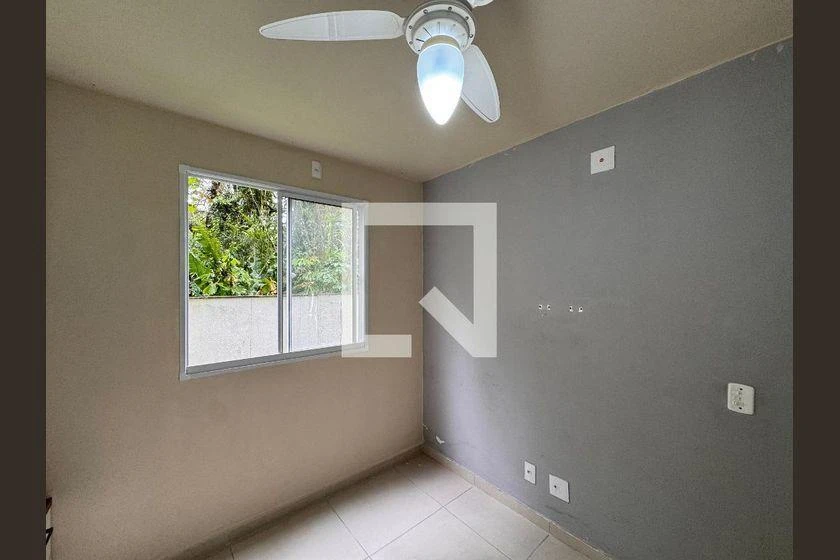 Apartamento mobiliado de 2 quartos em condomínio com piscina — photo 28