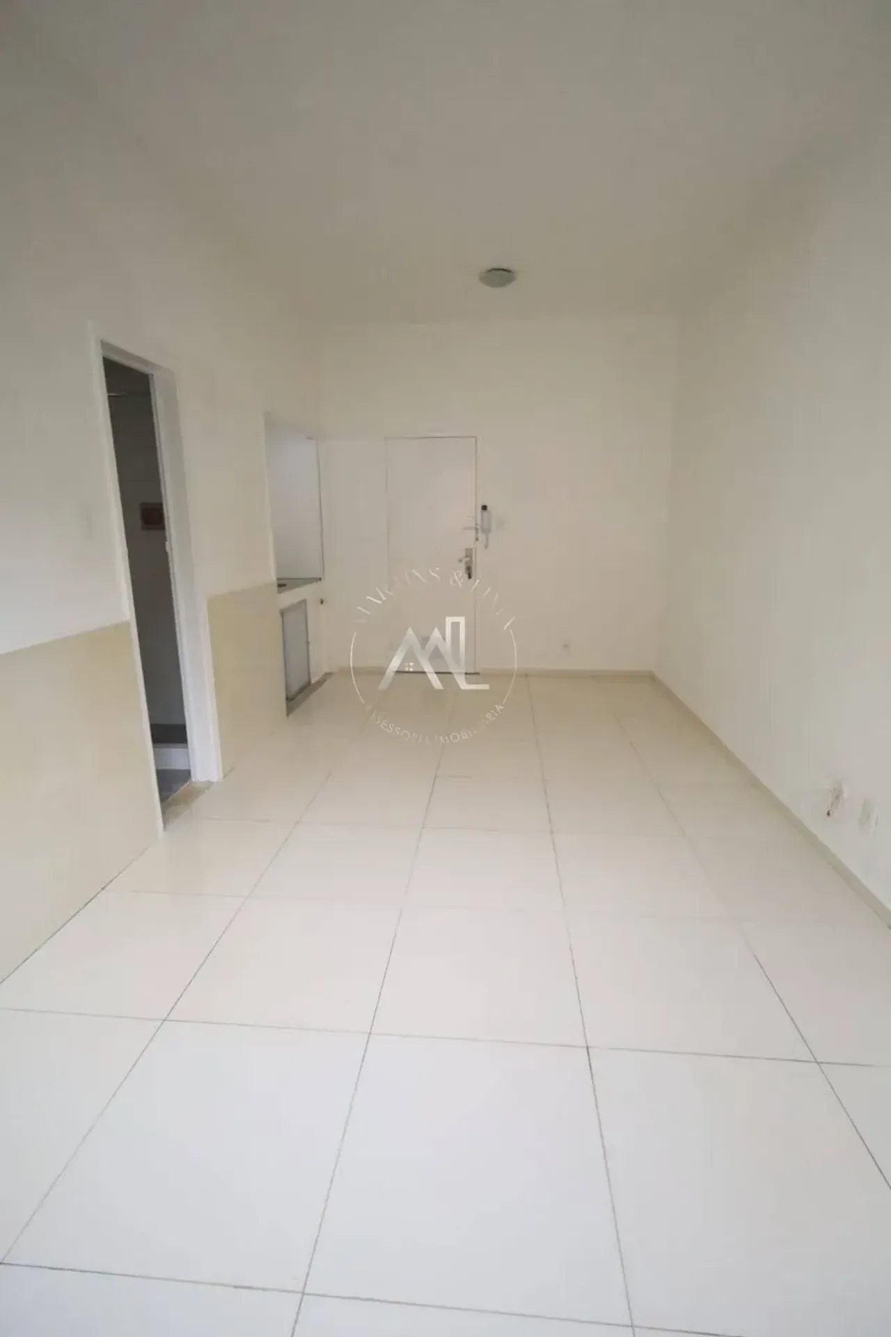 Conjugado de 22 m² no 1º andar com chuveiro elétrico — photo 2