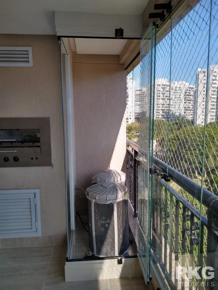 Apartment, 170 m², with a glass-enclosed balcony — photo 17