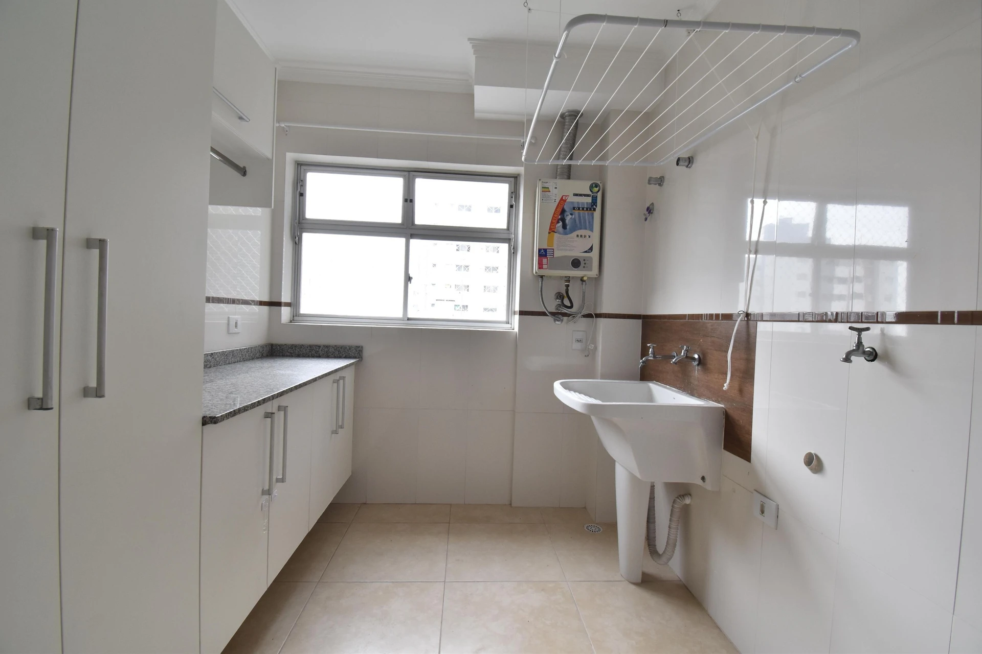 4-bedroom apartment with a jacuzzi — photo 16