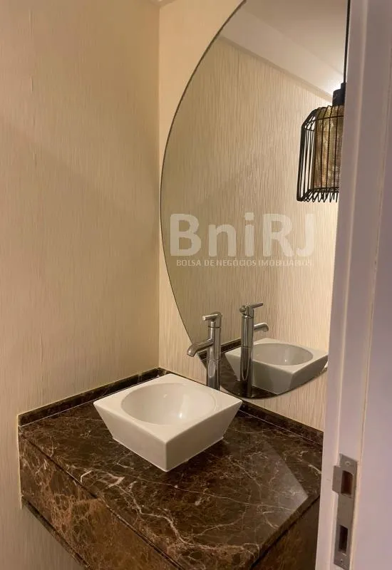 Furnished 190 m² apartment with 4 bedrooms and 4 parking — photo 62