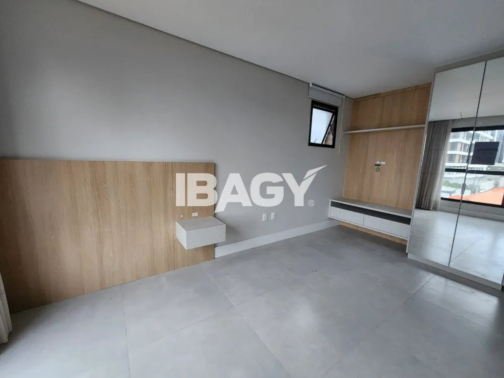 1-bedroom apartment with 1 bathroom and 1 parking space — photo 2
