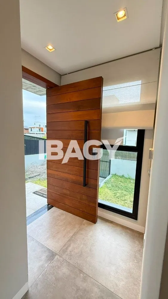 Casa en condominio con 4 dormitorios y cocina abierta — photo 17