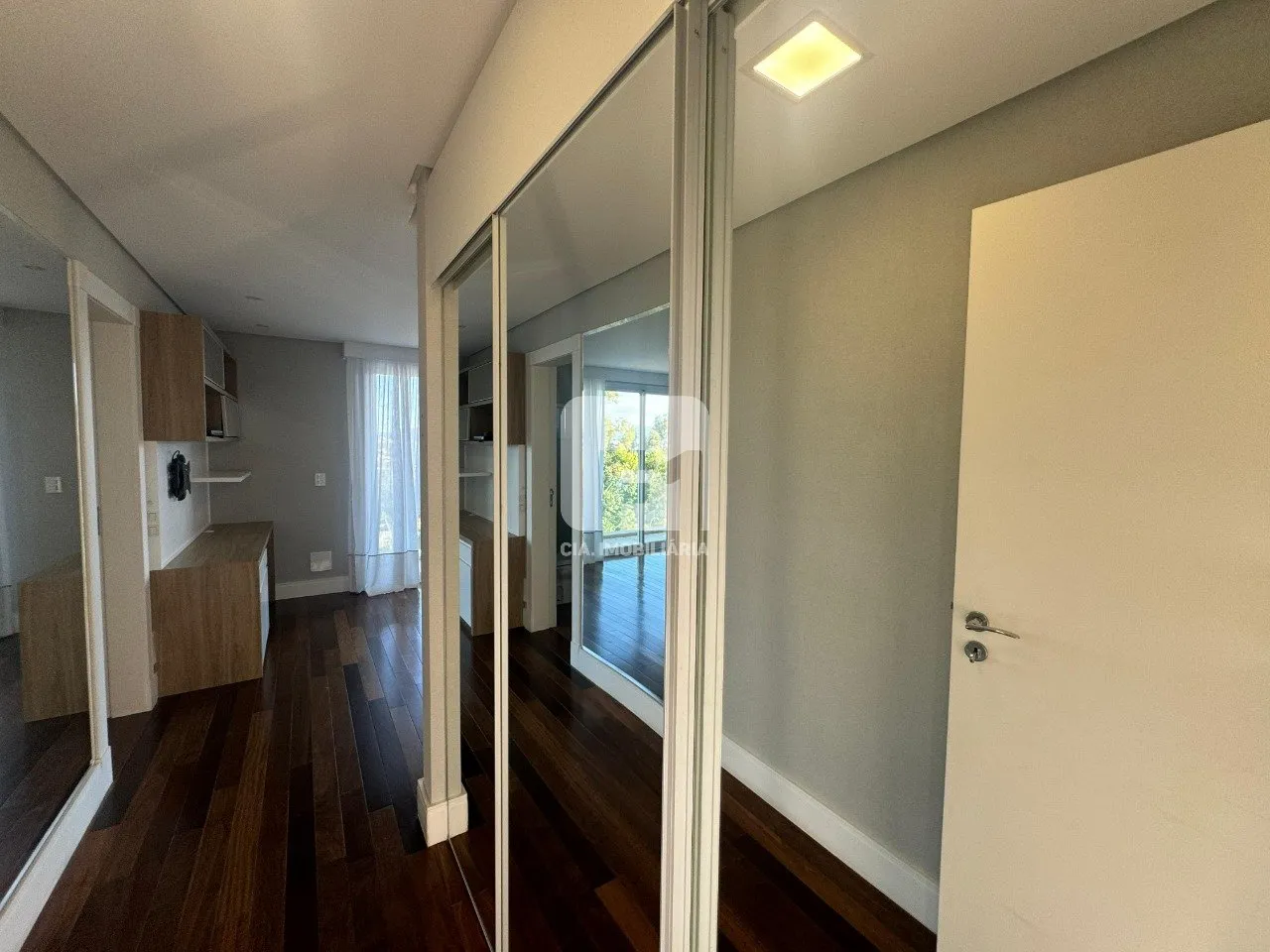 Furnished house with 7 bedrooms and a real desk — photo 27