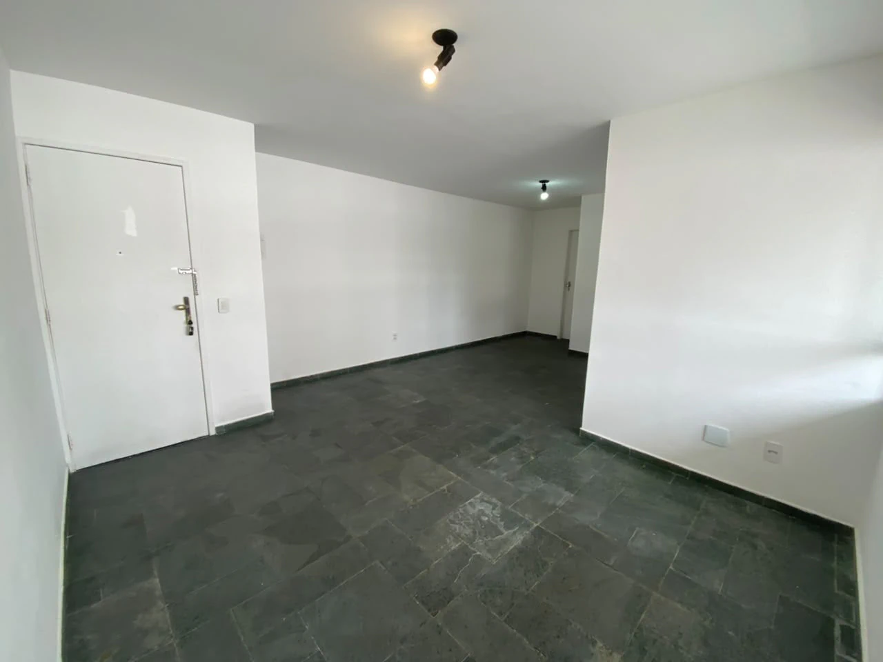 One-bedroom, 50 m² apartment in João Pessoa — photo 6