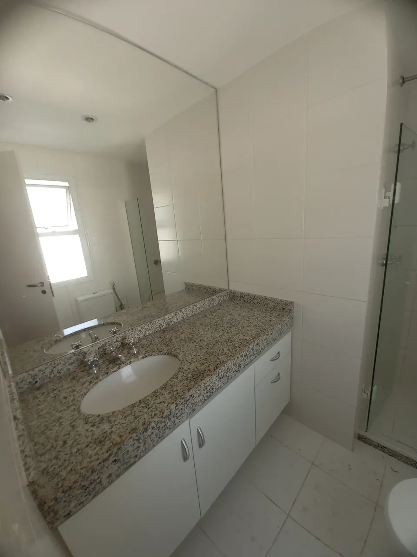 4-bedroom apartment with a jacuzzi — photo 28