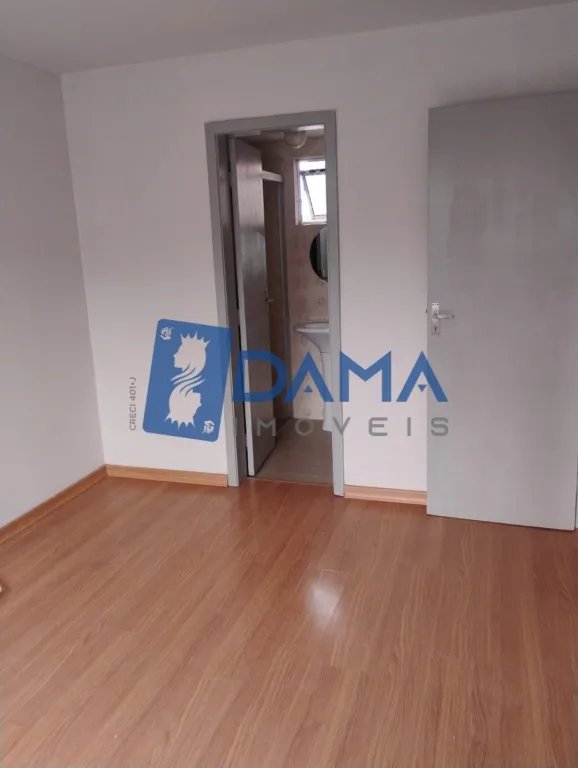 Apartamento com 3 quartos e área de lavanderia — photo 20