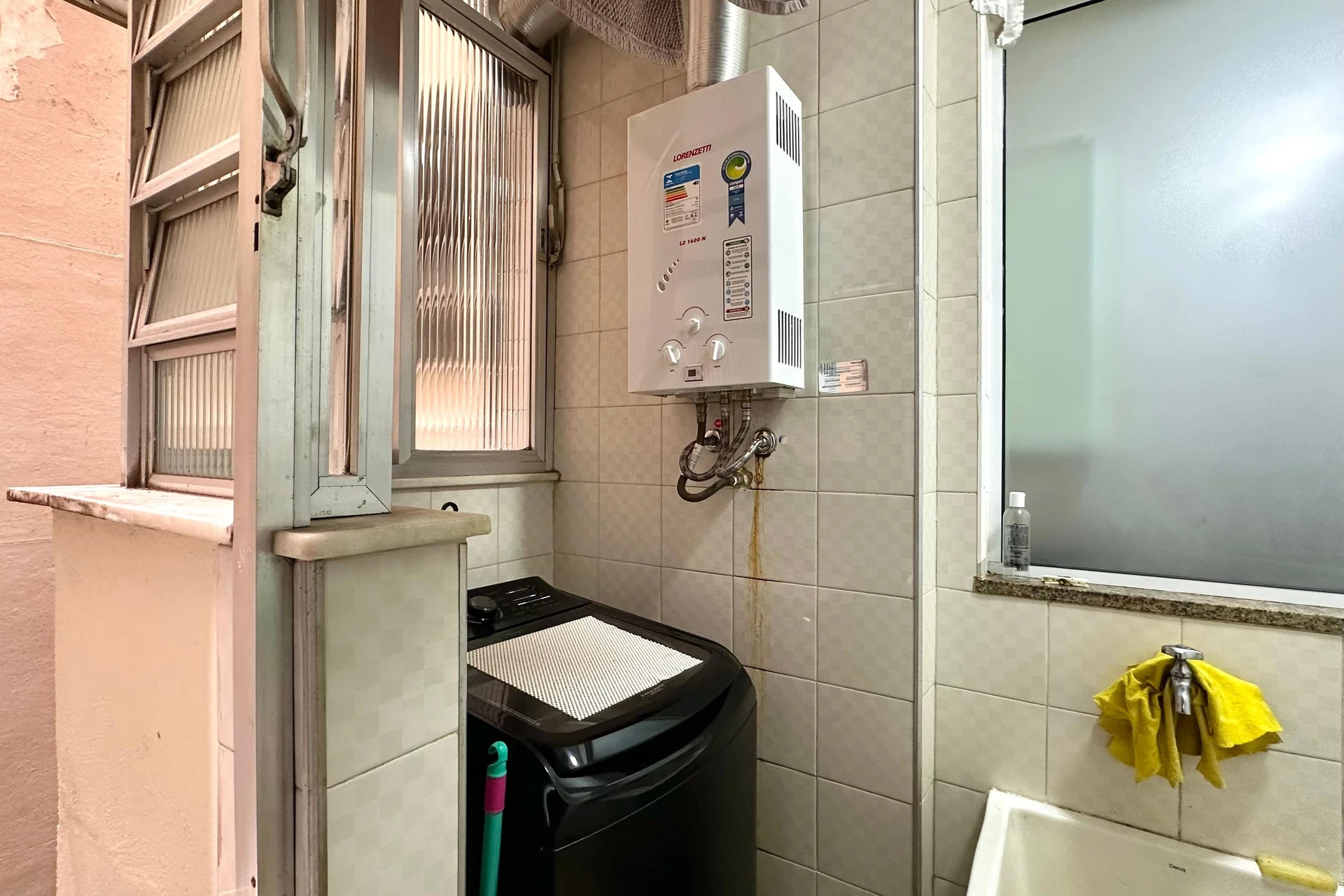 75 m² apartment with a washing machine and a home office — photo 25