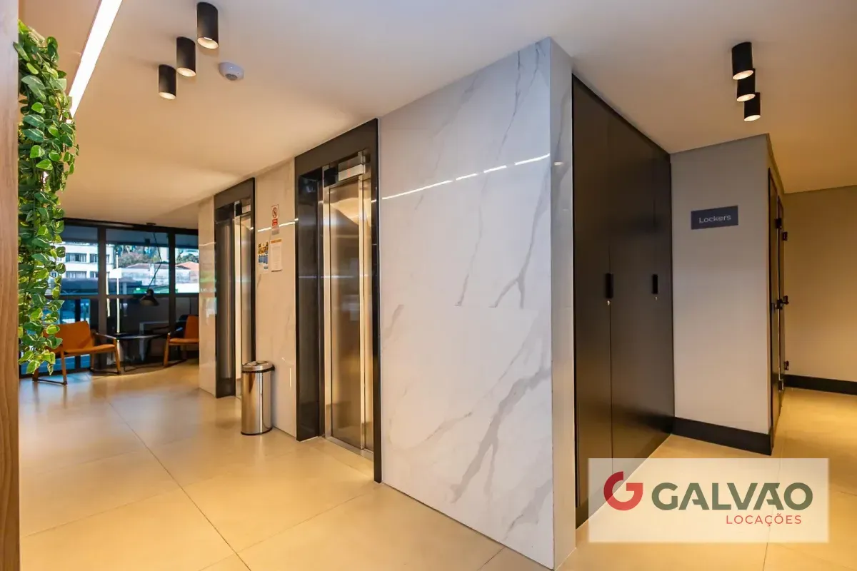 Furnished 1-bedroom apartment with glass shower — photo 25
