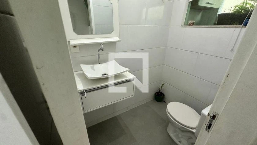 2-bedroom house with a washing machine — photo 8