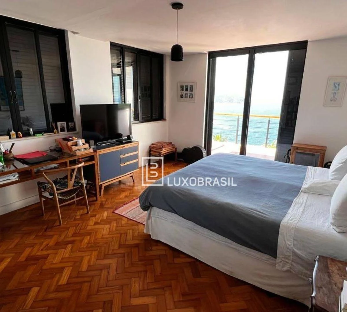Casa sin muebles de 422 m², 3 dormitorios y 1 plaza — photo 23