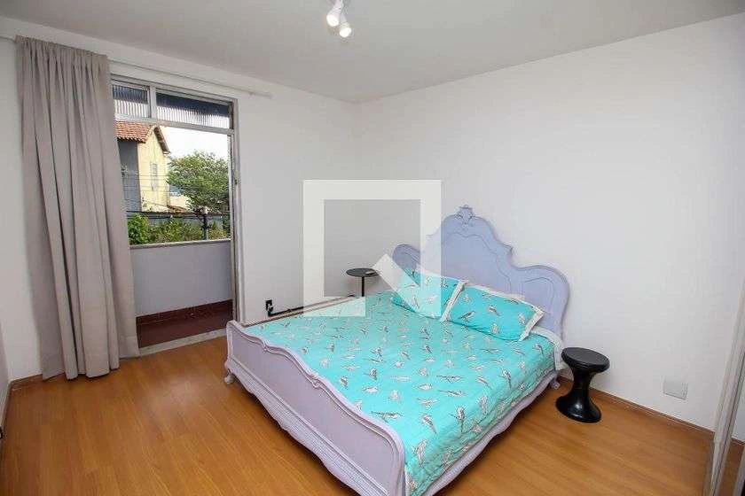 300 m² house with 4 bedrooms and a gas stove — photo 14