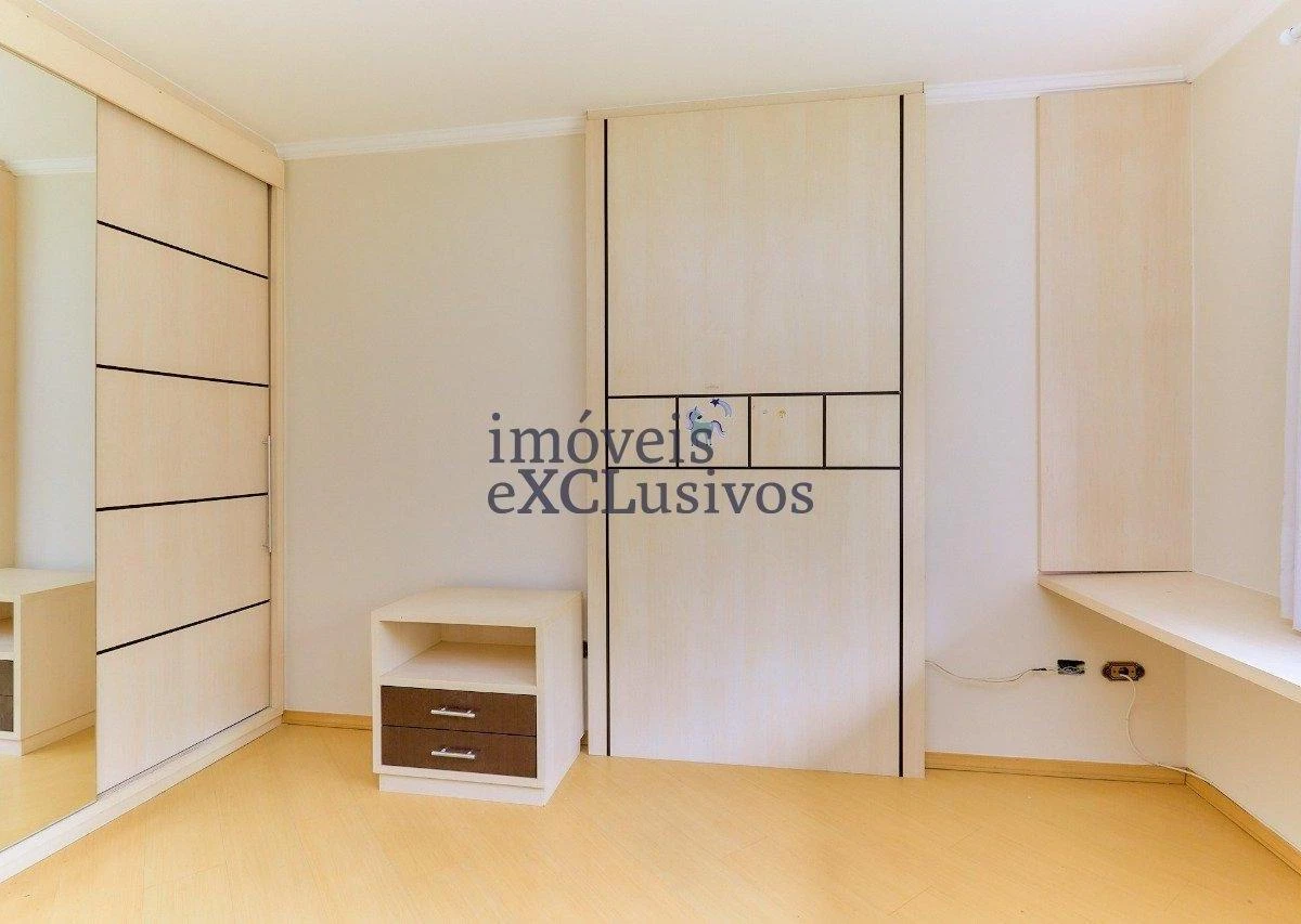 Ванна та 5 спалень: будинок 500 м² — photo 17