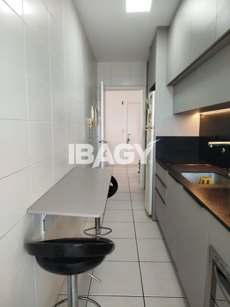 Furnished 3-bedroom apartment with 126 m² — photo 11