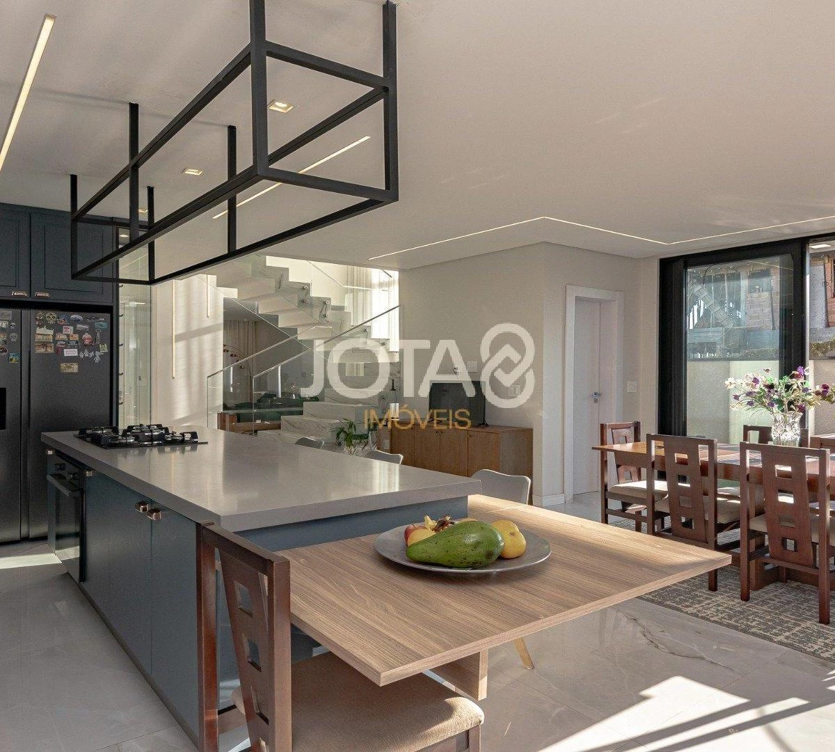 Мебльований будинок 283 м² з відкритою кухнею — photo 38