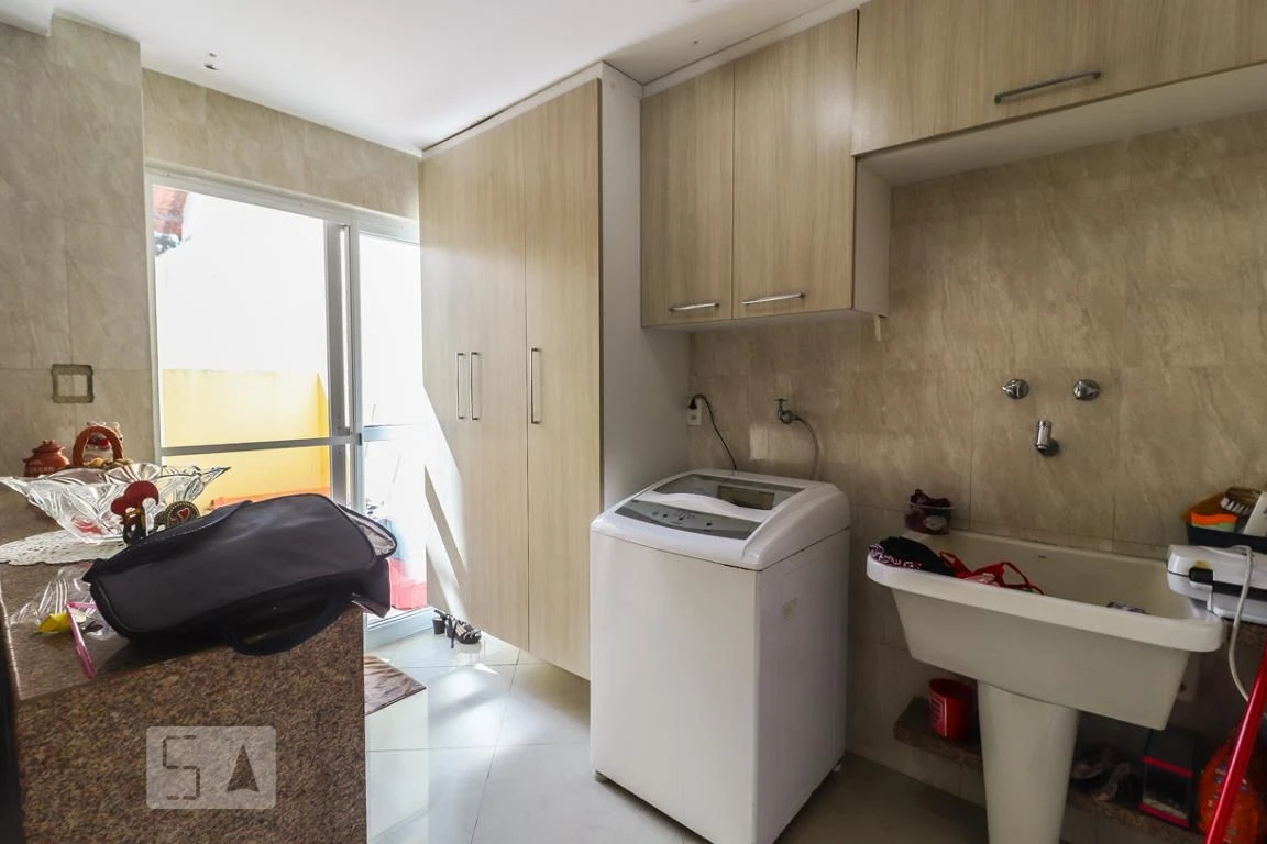 Furnished house with 3 bedrooms and private yard — photo 25