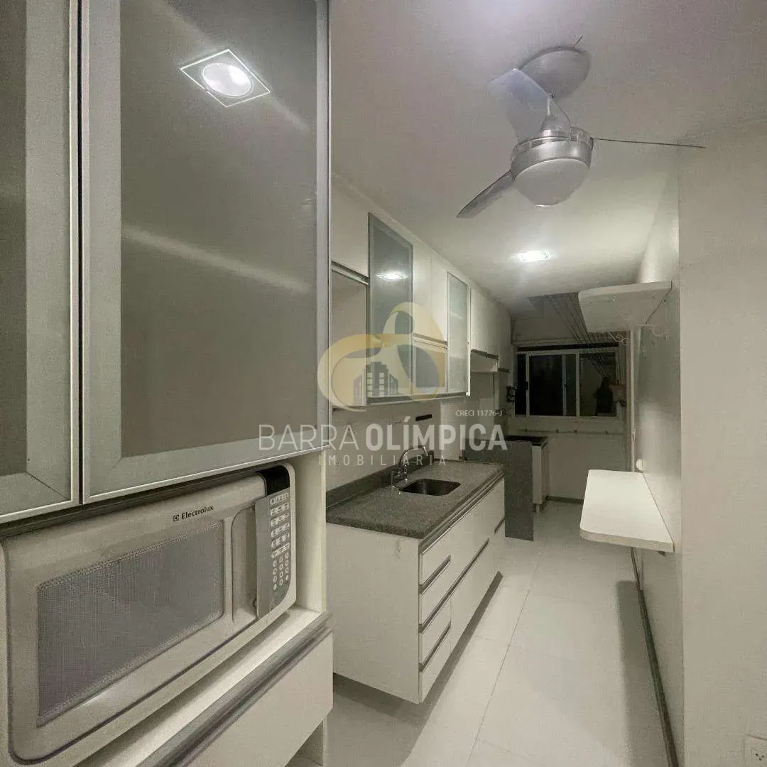 4-bedroom apartment in a building with a sauna — photo 35