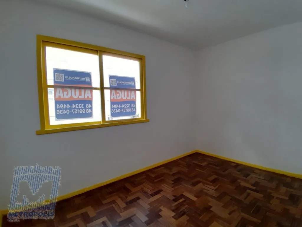 74 m² apartment with a separate closed kitchen — photo 11