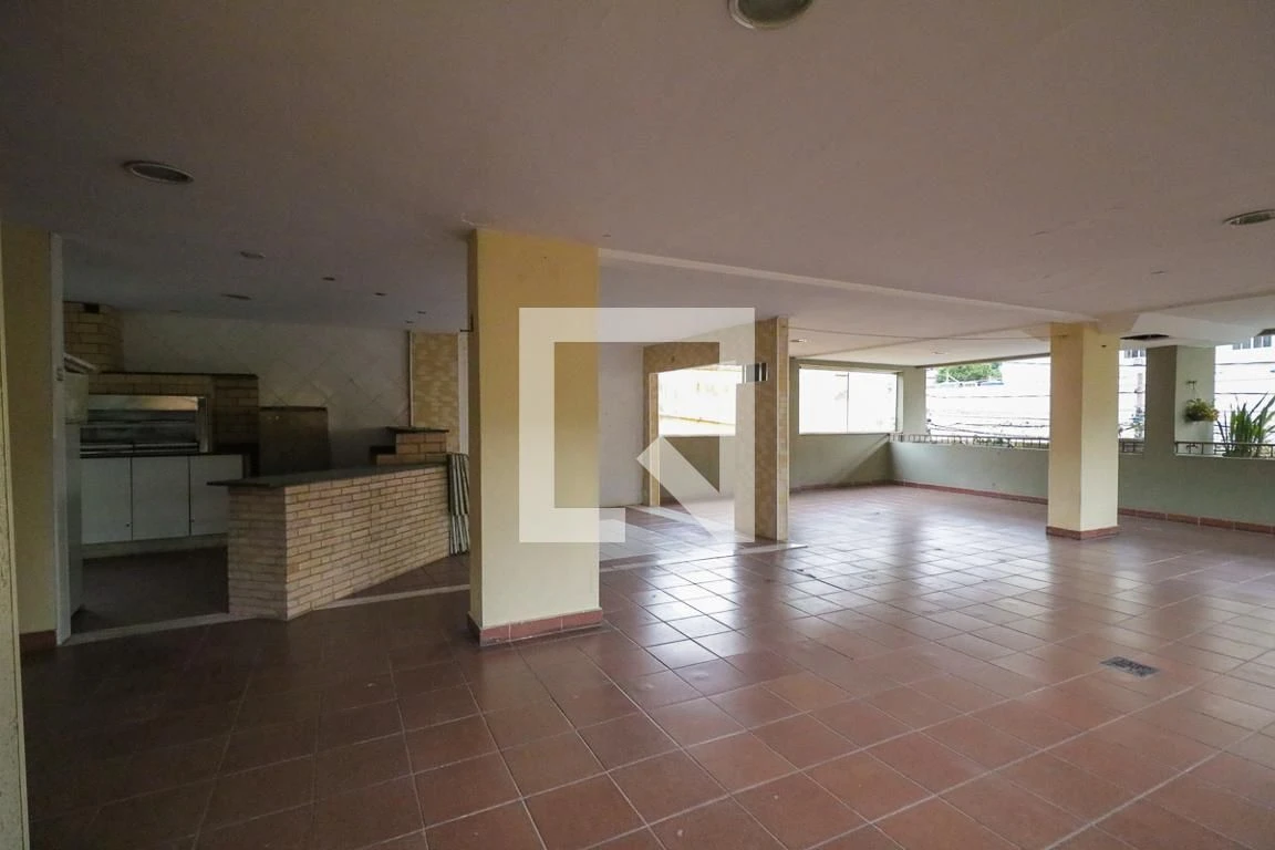 Furnished apartment with 3 bedrooms and balcony BBQ — photo 40