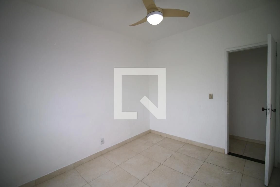 Rental apartment with 3 bedrooms and a balcony — photo 16