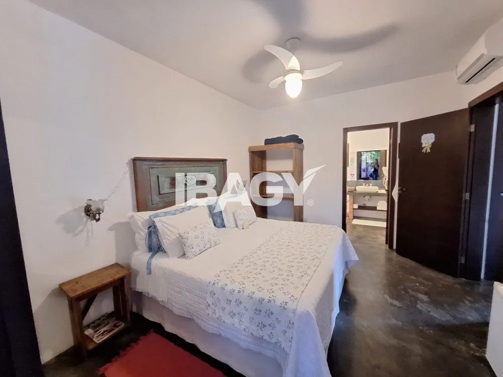 Furnished 4 en-suite bedroom house with balcony grill — photo 17
