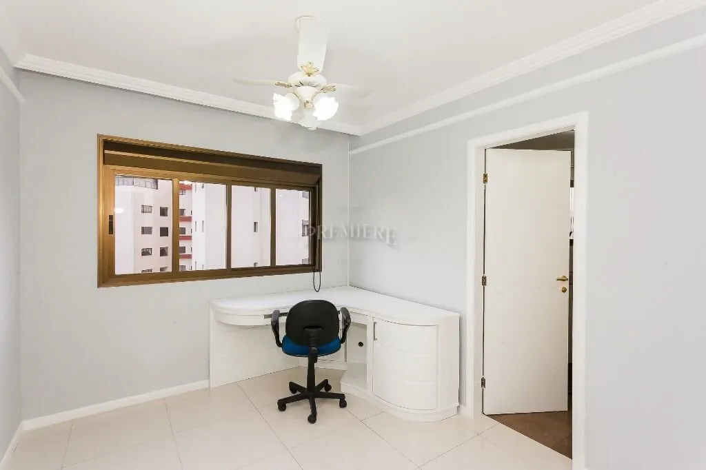 Квартира 237 м² с 2 суитами и газовой плитой — photo 15
