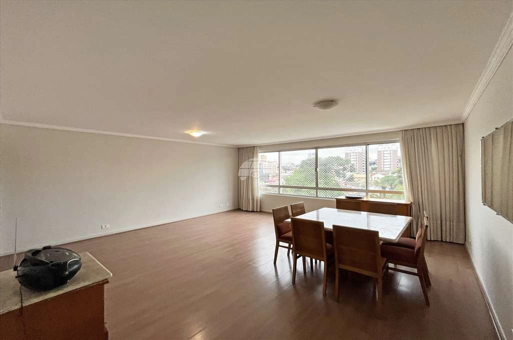 3-bedroom apartment with wood floors in the living room