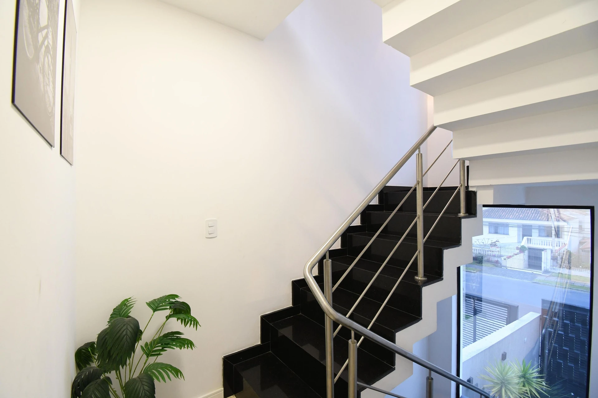 Casa de 3 quartos com varanda envidraçada, Tingui — photo 32