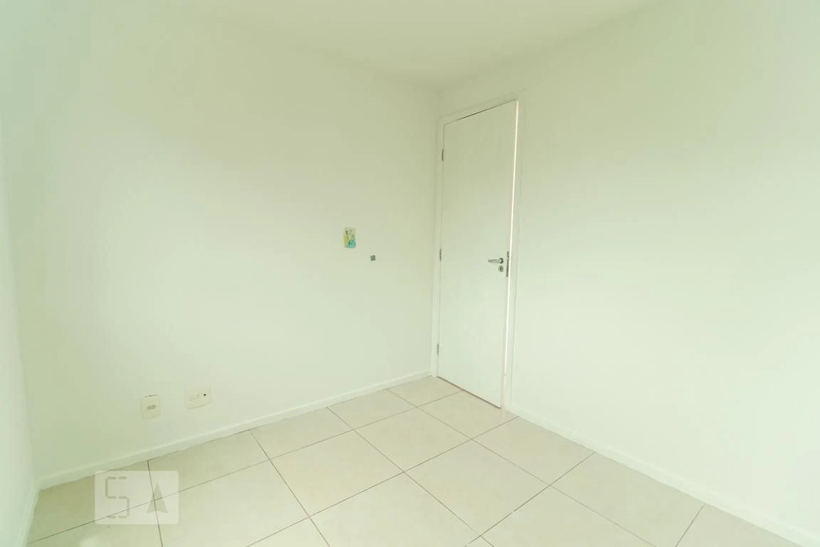 2-bedroom apartment with condo BBQ area and 1 parking spot — photo 32