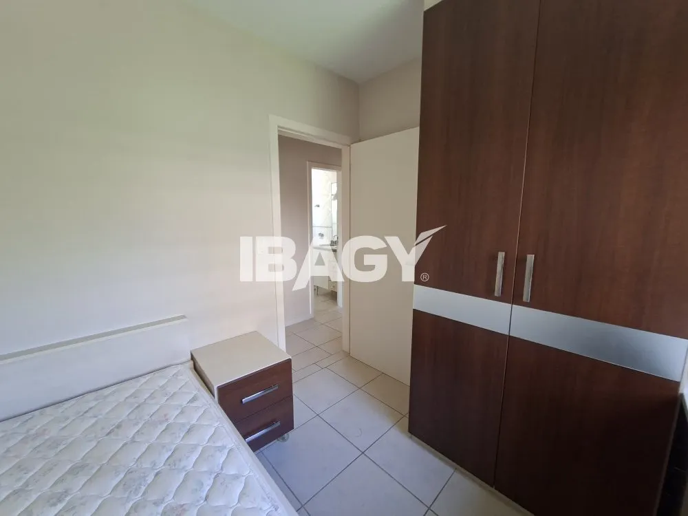 Apartamento amueblado de 3 dormitorios y 91 m² — photo 9