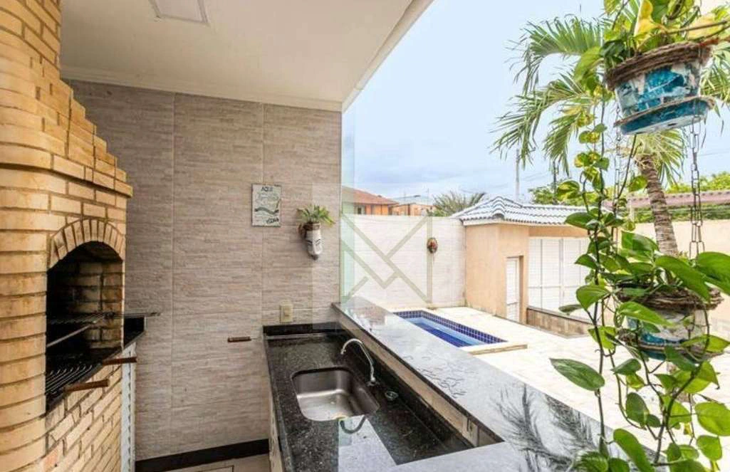 Furnished house with 4 en-suite bedrooms — photo 25