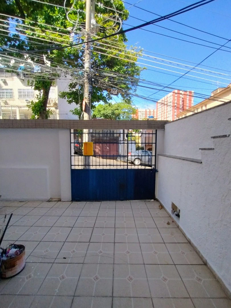 Unfurnished 1-bedroom house with terrace and 70 m² — photo 3