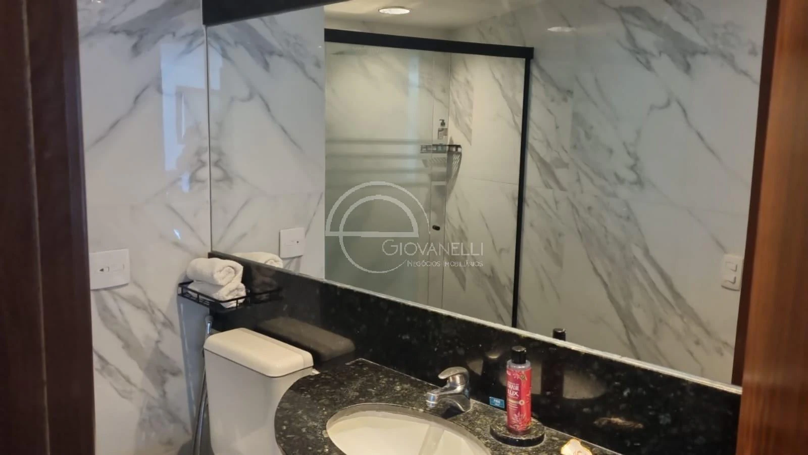 Furnished 1-bedroom apartment with gas kitchen — photo 17
