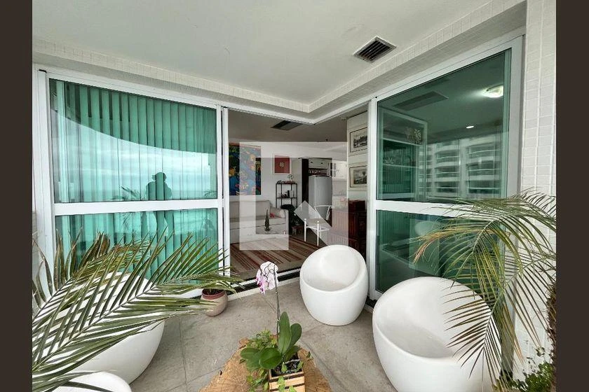 Apartamento mobiliado, 48 m², com janelas do piso ao teto — photo 5