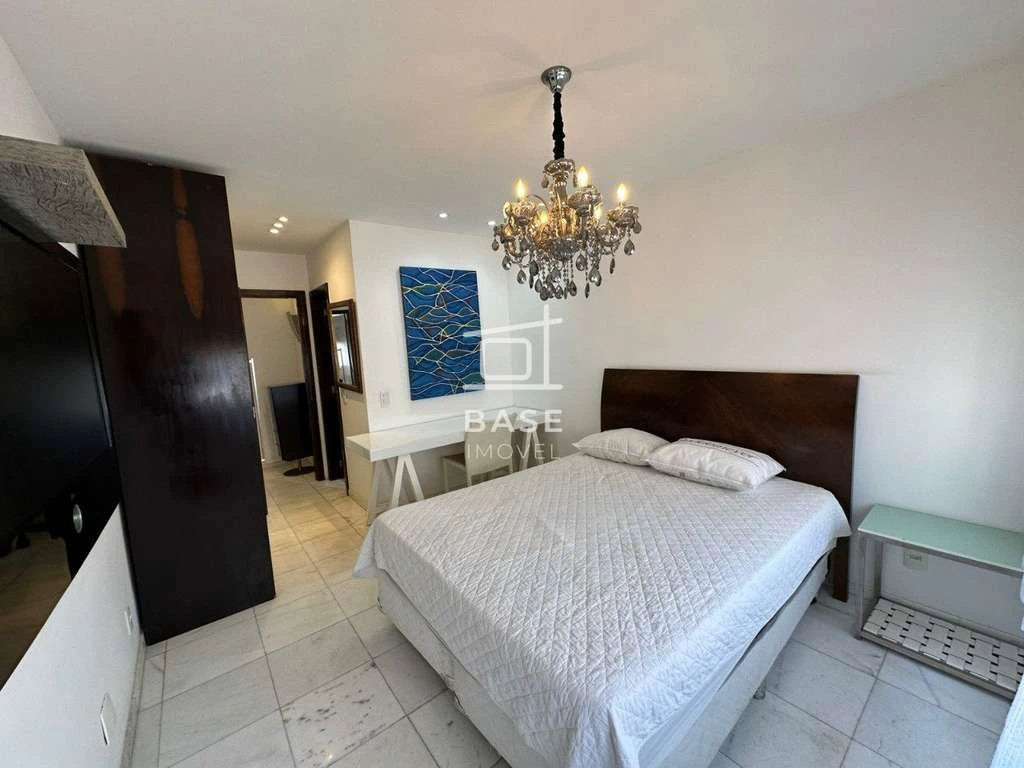 Furnished 2-bedroom apartment with balcony — photo 6