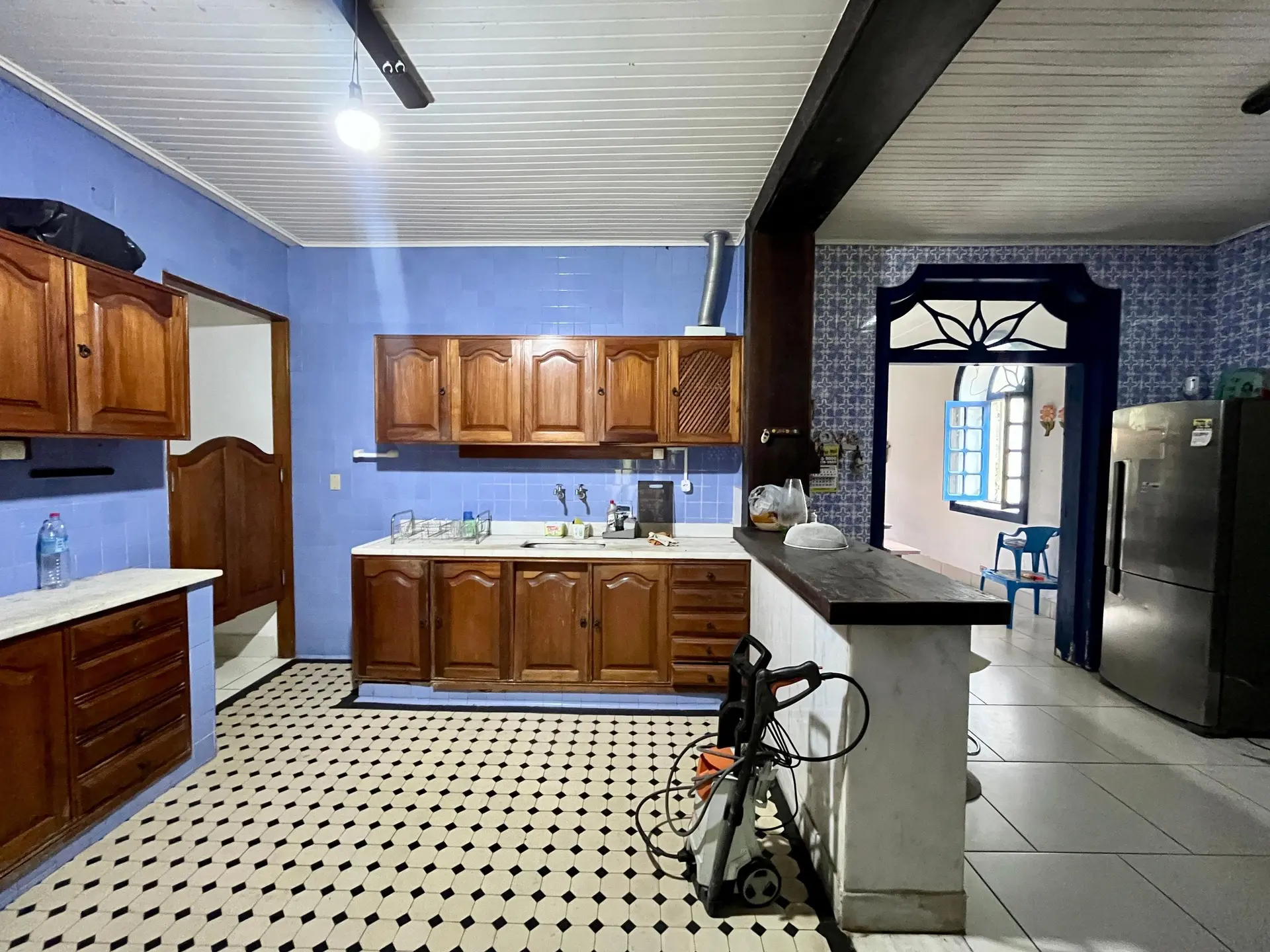 6-bedroom house with a washing machine — photo 10