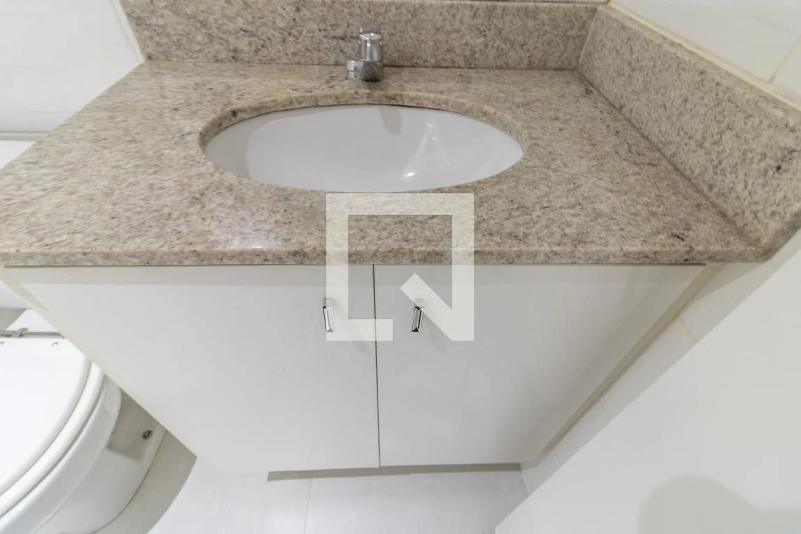 2 quartos e varanda envidraçada: apartamento de 67 m² — photo 32