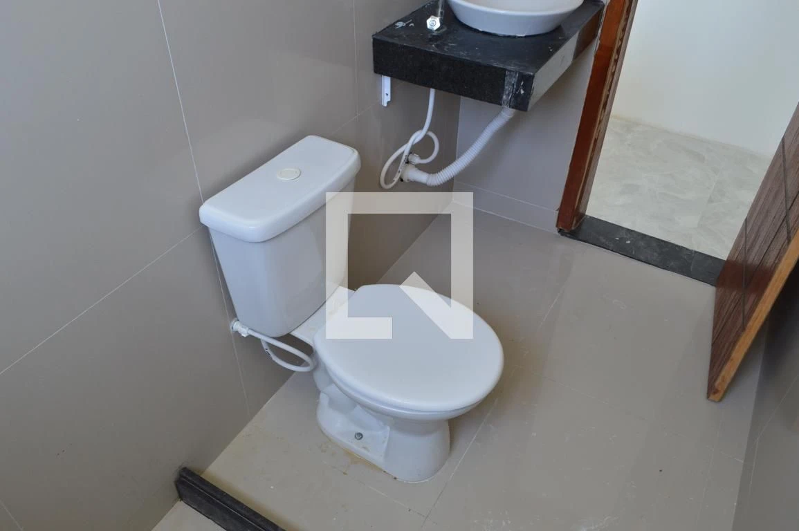 Casa de 3 quartos com janelas do piso ao teto — photo 46