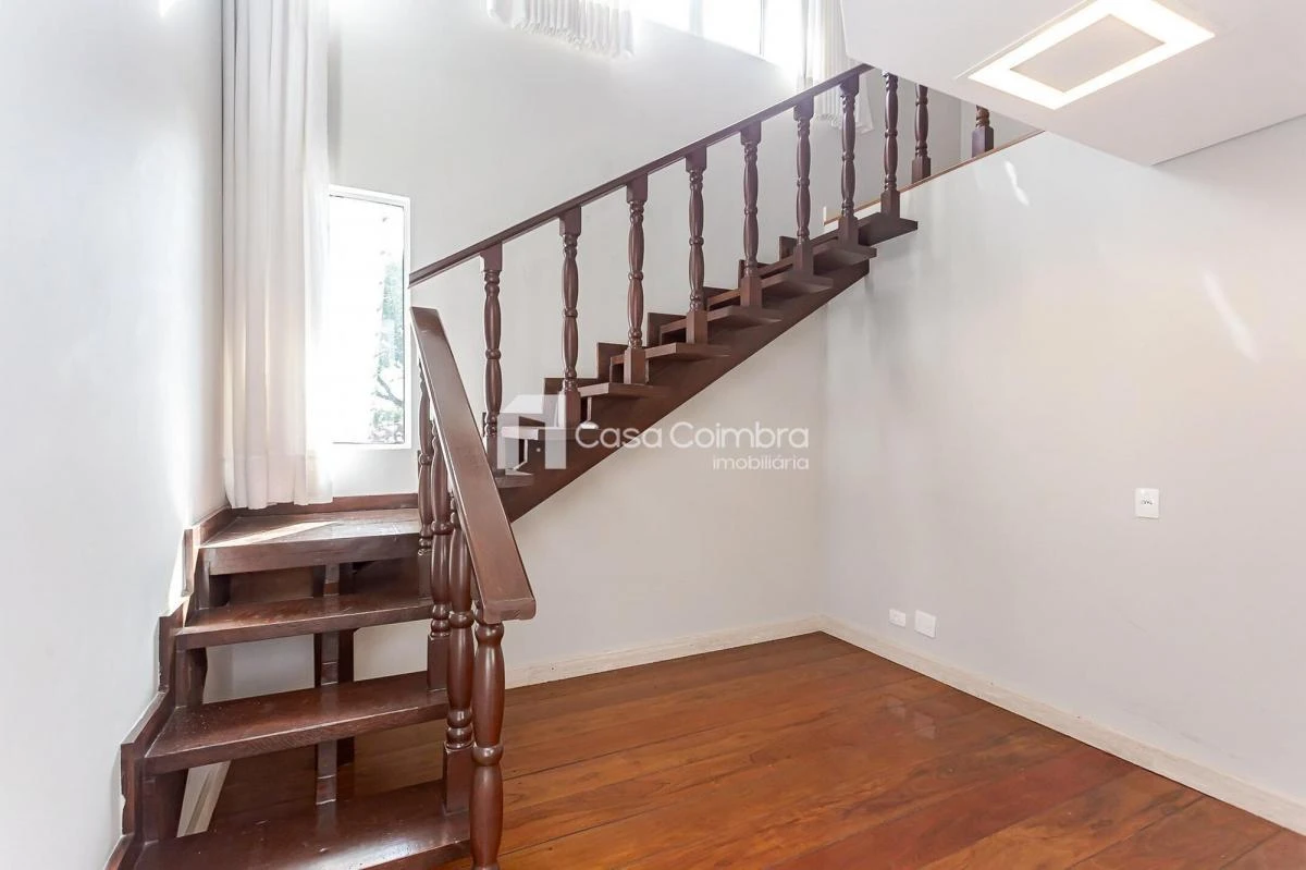 House, 450 m², with a bathtub — photo 40