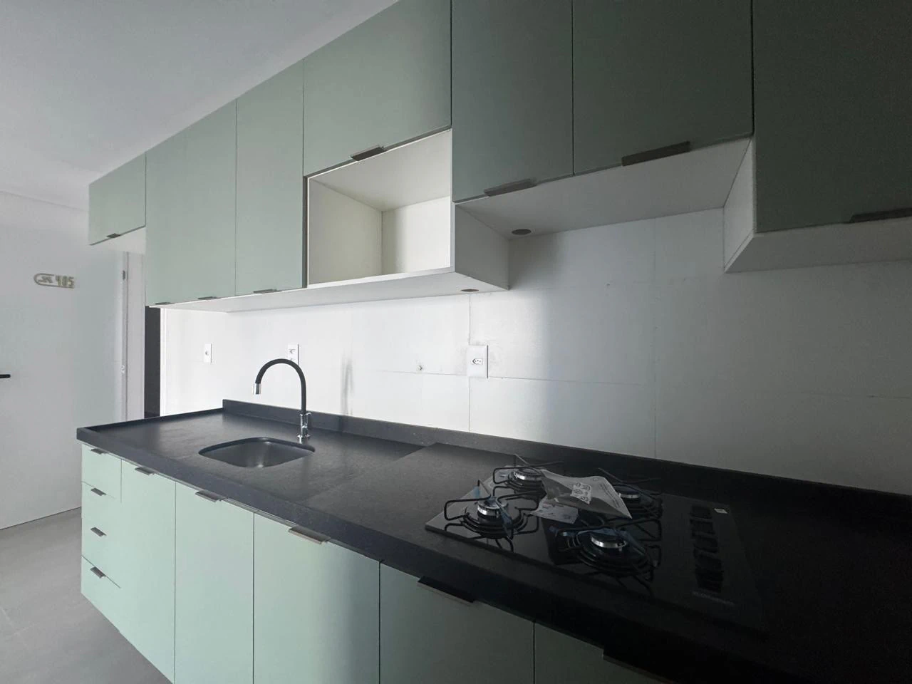 Квартира с 3 комнатами, балконом и 78 м² — photo 2