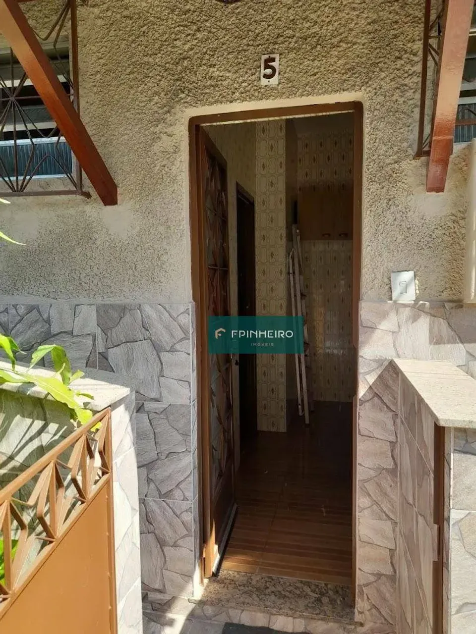 2-bedroom house with a gas kitchen — photo 16