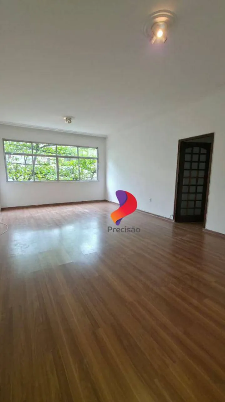 Apartamento para aluguel com 3 quartos, 2 banheiros e 110 m² — photo 2